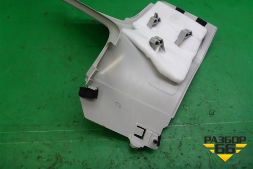 Обшивка стойки задняя верхняя левая (8R0867245M) для Audi Q5 c 2008-2017г (Ку 5)