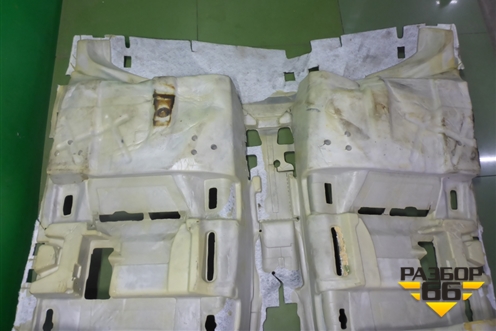 Покрытие напольное (правый руль) (8R2863021B) для Audi Q5 c 2008-2017г (Ку 5)