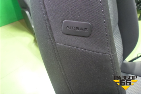 Сиденья комплект (правый руль, с AIR BAG и подогревом электро регулировка) для Audi Q5 c 2008-2017г (Ку 5)