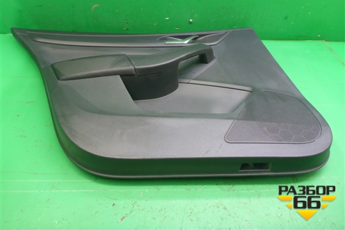 Обшивка двери задней левой под электрику (60U867023) для Skoda Rapid с 2013г (Рапид)