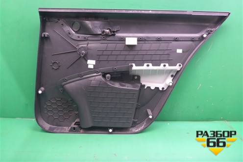 Обшивка двери задней левой под электрику (60U867023) для Skoda Rapid с 2013г (Рапид)