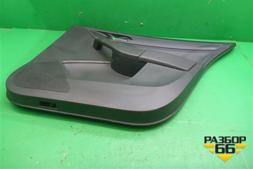 Обшивка двери задней правой под электрику (60U867024A) для Skoda Rapid с 2013г (Рапид)