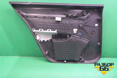 Обшивка двери задней правой под электрику (60U867024A) для Skoda Rapid с 2013г (Рапид)