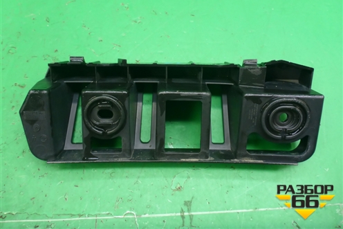 Кронштейн заднего бампера левый (под фонарём) (5JH807393A) для Skoda Rapid с 2013г (Рапид)