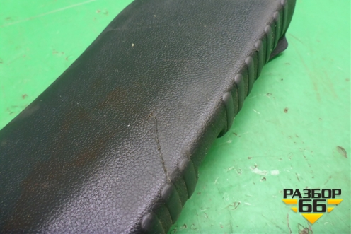 Обшивка багажника на заднюю панель (5JA863485B) для Skoda Rapid с 2013г (Рапид)