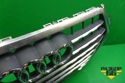 Решетка радиатора (до 2019г под парктроник) (4M0853651) для Audi Q7 c 2015г (Ку 7)