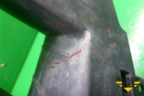 Решетка радиатора (до 2019г под парктроник) (4M0853651) для Audi Q7 c 2015г (Ку 7)