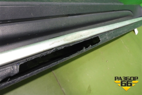 Подножка правая (A1666980525) для Mercedes Benz GL-Klass X166 с 2012г (ГЛ)