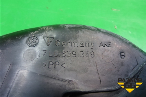 Накладка двери задней левой (с торца передняя) (7L0839349) (7L0839349B) для Volkswagen Touareg c 2002-2010г (Туарег)