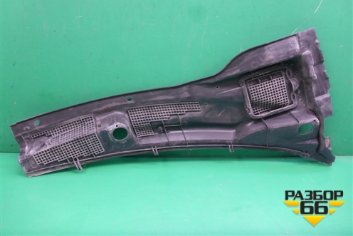 Решетка стеклоочистителей левая (66863CA000) для Nissan Murano (Z50) с 2002-2008г (Мурано)