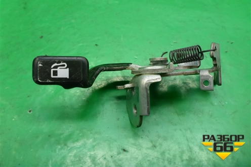 Ручка открывания лючка бензобака для Toyota Isis c 2004-2018г (Исис)