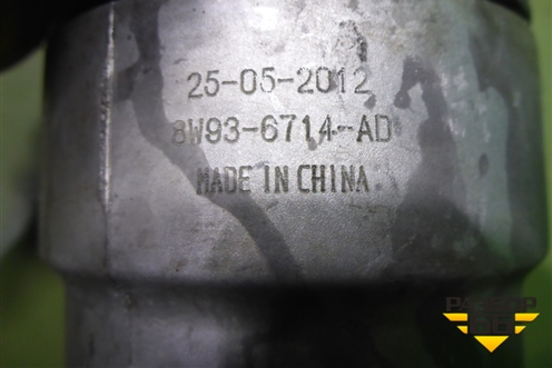 Корпус масляного фильтра (5.0л 508PN) (8W936714AD) ( 8W936K751AB) для Land Rover Range Rover Sport с 2005-2012г (Спорт)