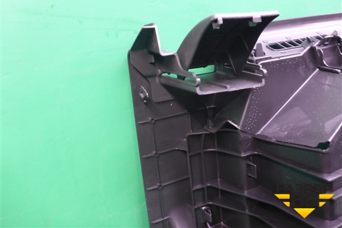 Ящик инструментальный (5863544010) для Toyota Isis c 2004-2018г (Исис)