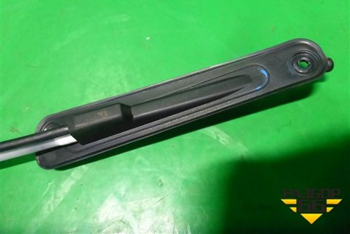 Антенна на крышу для Isuzu ELF (N-series) с 2006-2014г (Эльф)