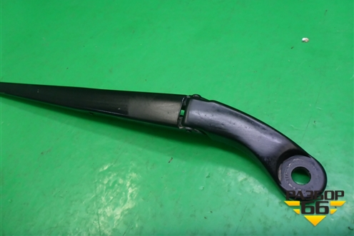 Поводок стеклоочистителя правый (8450030855) для VAZ Vesta/Веста с 2015г