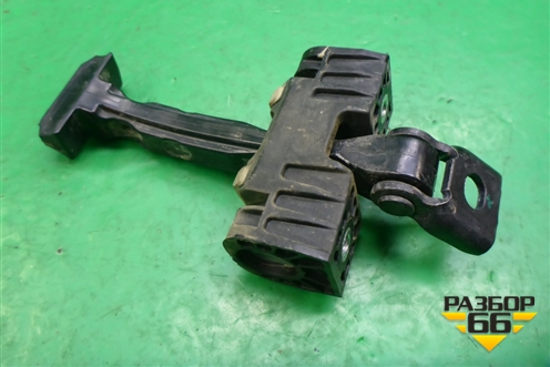 Ограничитель двери задней правой для VAZ Vesta/Веста с 2015г