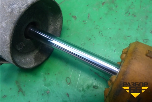 Амортизатор задний (A2123200730) для Mercedes Benz E-Klass W212 с 2009-2016г (Е)