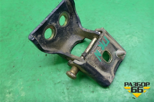 Петля двери передней правой нижняя для Citroen C4 с 2005-2011г (С4)