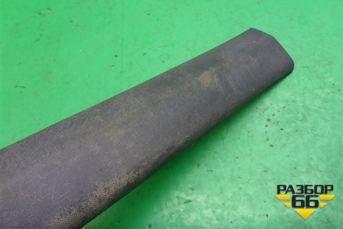 Накладка порога внутренняя переднего правого (5-ти дверный кузов) (9646210877) для Citroen C4 с 2005-2011г (С4)