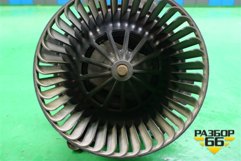 Моторчик отопителя для Citroen C4 с 2005-2011г (С4)