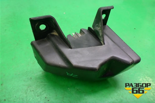 Кронштейн заднего бампера правый (5-ти дверный кузов) (9652703480) для Citroen C4 с 2005-2011г (С4)