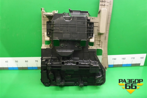 Ящик инструментальный (5863544010) для Toyota Isis c 2004-2018г (Исис)