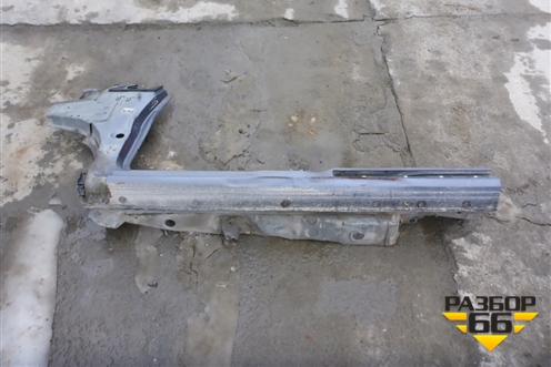 Порог левый для Toyota Isis c 2004-2018г (Исис)