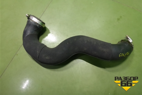 Патрубок интеркулера резиновый (8K0145738M) для Audi A4 (В8) с 2007-2015г (А4)