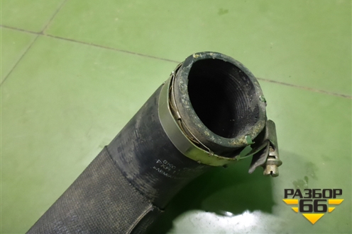 Патрубок интеркулера резиновый (8K0145738M) для Audi A4 (В8) с 2007-2015г (А4)