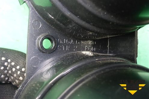 Дефлектор воздушный центральный (GJ6A64930) для Mazda Mazda 6 (GG) с 2002-2007г