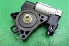 Моторчик стеклоподъёмника передний левый (CM011760) для Mazda Mazda 6 (GG) с 2002-2007г
