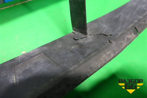 Воздуховод радиатора нижний (51748073494) для BMW 5-серия M5 F90 с 2017г