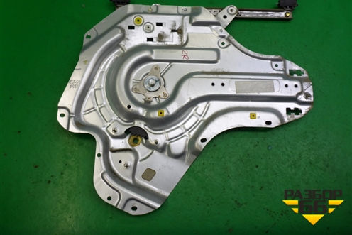 Стеклоподъёмник электрический задний правый (без моторчика) для Hyundai Elantra 3 (XD) с 2000-2010г (Элантра)