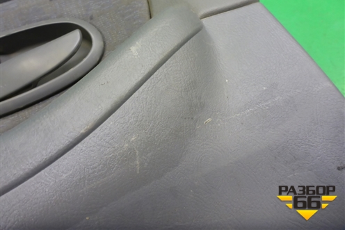 Обшивка двери задней левой под электрику (седан) (833622D010) для Hyundai Elantra 3 (XD) с 2000-2010г (Элантра)