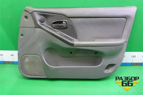 Обшивка двери передней правой под электрику (823802D010) для Hyundai Elantra 3 (XD) с 2000-2010г (Элантра)