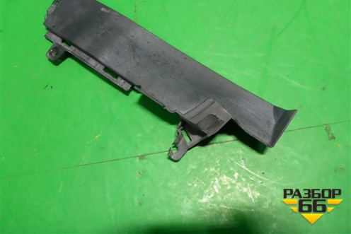 Дефлектор радиатора правый (A1678856805) для Mercedes Benz GLE-Klass V167 с 2018г (ГЛЕ)