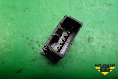 Кнопка обогрева сидений (левая) для Hyundai Elantra 3 (XD) с 2000-2010г (Элантра)