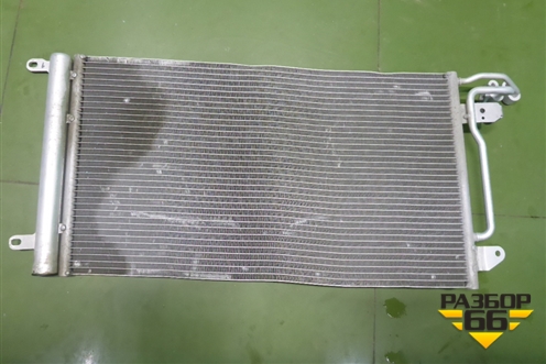 Радиатор кондиционера (6C0816411B) для Skoda Rapid с 2013г (Рапид)