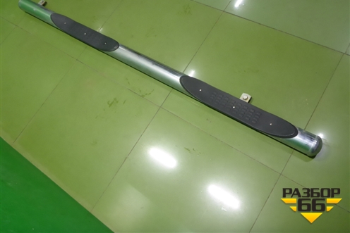 Подножка левая для Volkswagen Touareg c 2002-2010г (Туарег)