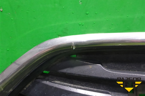 Решетка в передний бампер центральная (после 2014г) (5311233160) для Toyota Camry V50 с 2011-2018г (Камри)