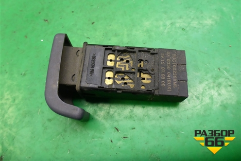 Кнопка (YUG102230KML) для Land Rover Freelander 1 с 1997-2006г (Фрилендер)