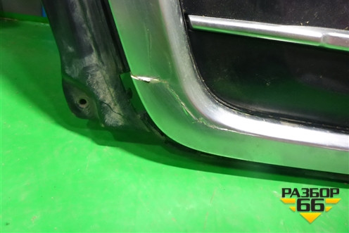 Решетка радиатора (до 2019г под парктроник) (4M0853651F) для Audi Q7 c 2015г (Ку 7)