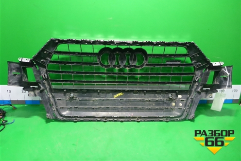 Решетка радиатора (до 2019г под парктроник) (4M0853651F) для Audi Q7 c 2015г (Ку 7)