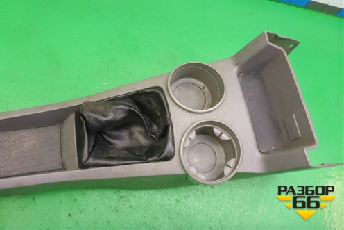 Консоль (84632FD000) для Kia Rio с 1999-2005г (Рио 1)