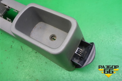 Консоль (84632FD000) для Kia Rio с 1999-2005г (Рио 1)