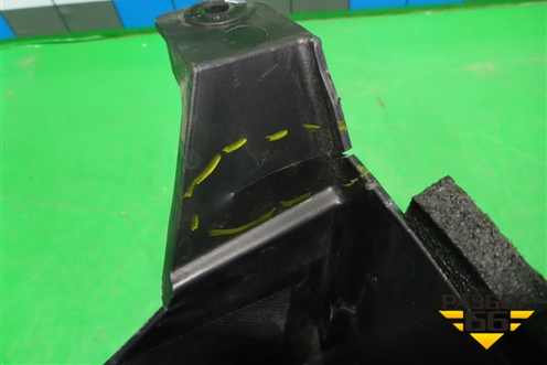 Дефлектор радиатора левый (302001176AA) для OMODA C5 с 2022г (Ц5)