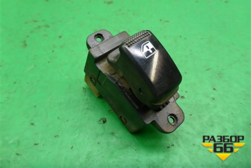 Кнопка стеклоподъёмника (935782D000) для Kia Rio с 1999-2005г (Рио 1)