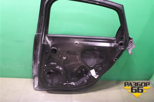 Дверь задняя правая (седан) (4G5833052) для Audi A6 (C7) с 2011-2018г (А6)