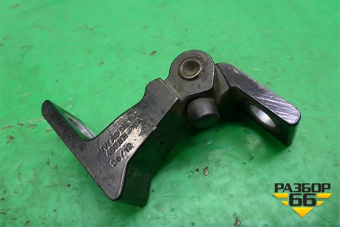 Петля двери задней левой нижняя (4G0831401A) для Audi A6 (C7) с 2011-2018г (А6)