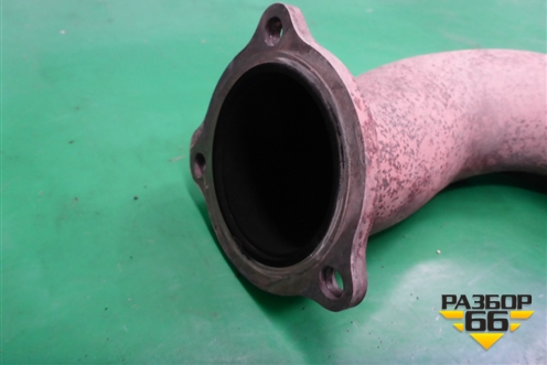 Приёмная труба глушителя (2.0л CHJ) (8K0253211H) для Audi A6 (C7) с 2011-2018г (А6)